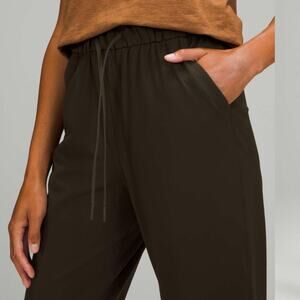 Lululemon Stretch High Rise Jogger 28"